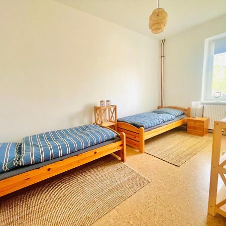 "Mts-Haus Zettemin" - 2 Familienfreundliche Ferienwohnungen In Mecklenburg Bagian luar foto