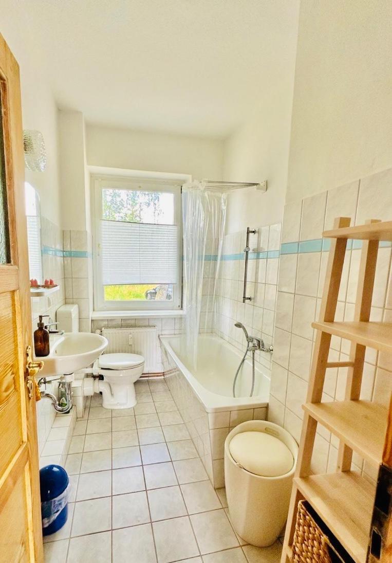 "Mts-Haus Zettemin" - 2 Familienfreundliche Ferienwohnungen In Mecklenburg Bagian luar foto